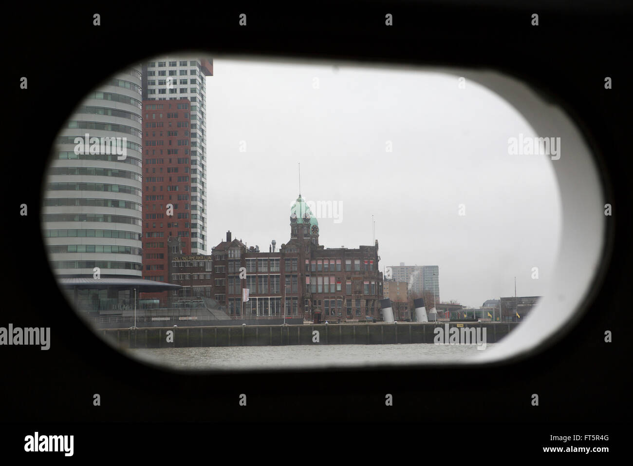 L'Hôtel New York de Rotterdam, aux Pays-Bas. Le bâtiment a été l'un au siège de la Holland America Line. Banque D'Images