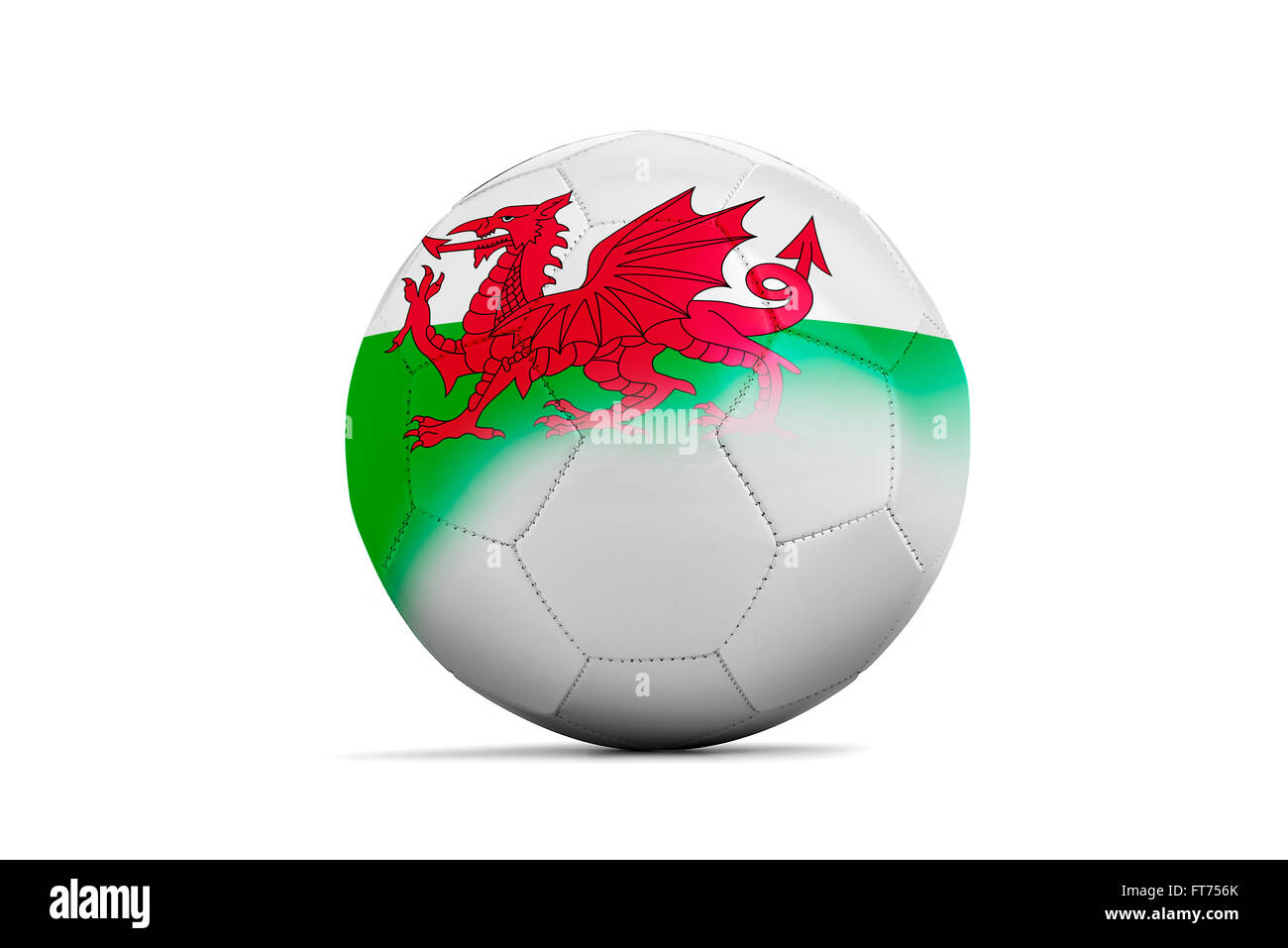 Des ballons de foot avec des drapeaux de l'équipe, Football Euro 2016. Le groupe B, le Pays de Galles- clipping path Banque D'Images