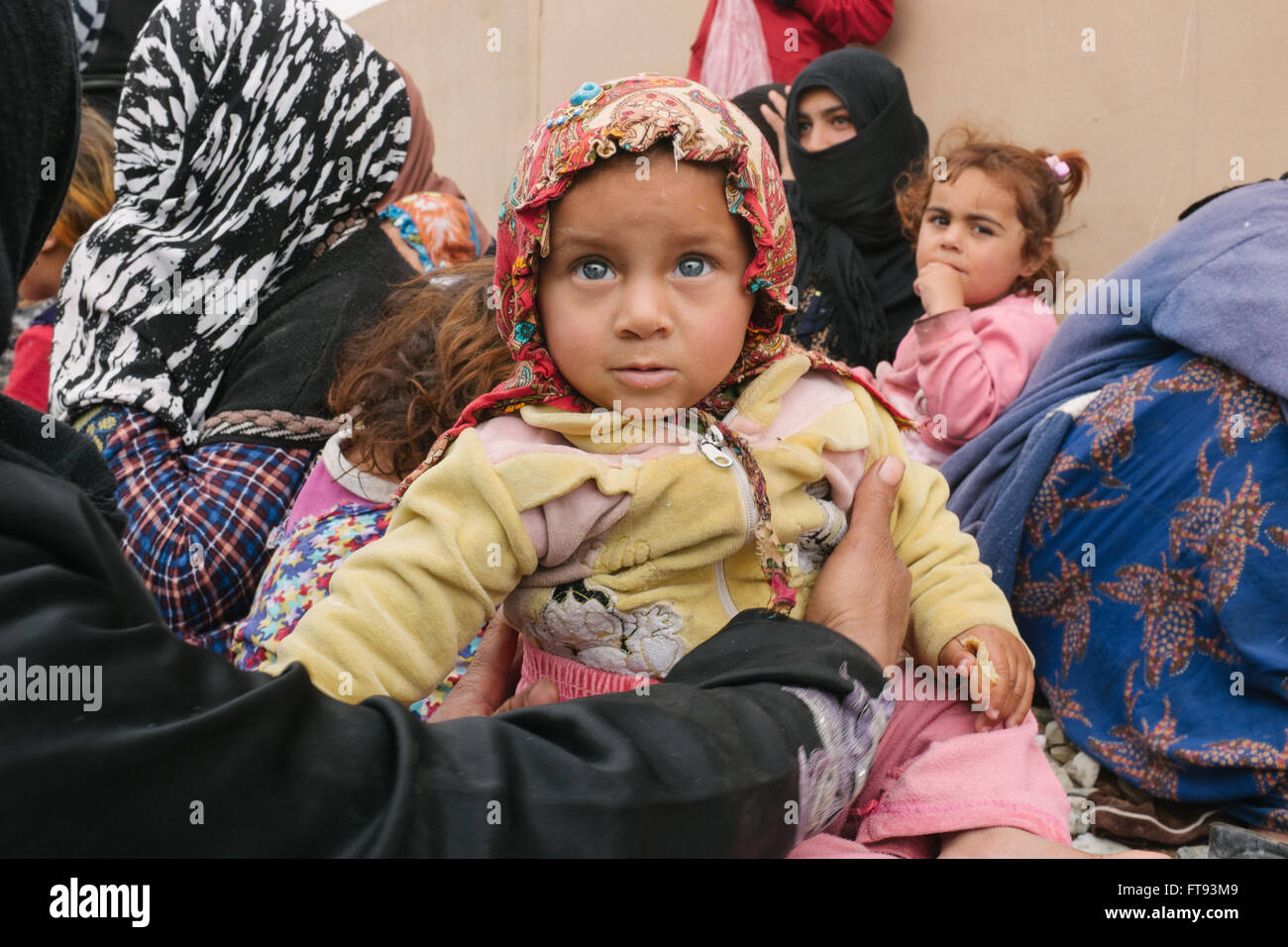 Camp de réfugiés dans le Kurdistan irakien - 15/03/2016 - Irak / Kurdistan iraquien - Des centaines de mendiants les réfugiés, surtout les enfants, sont Banque D'Images