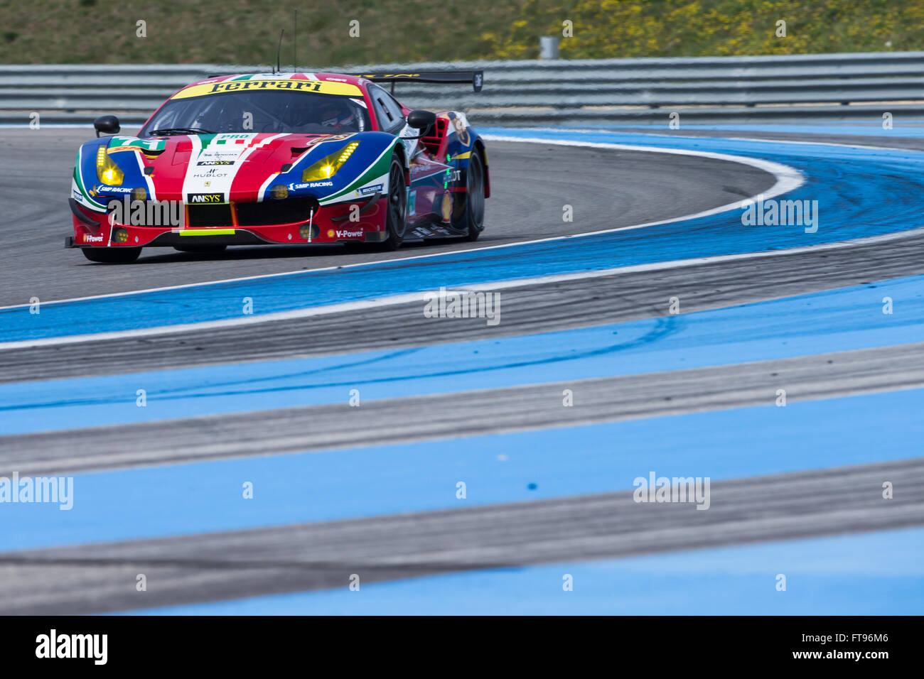 Circuit Paul Ricard, Le Castellet, France. Mar 25, 2016. World Endurance Championship prologue le jour 1. AF Corse LMGTE Pro Ferrari 488 GTE conduit par Davide Rigon et Sam Bird. Credit : Action Plus Sport/Alamy Live News Banque D'Images