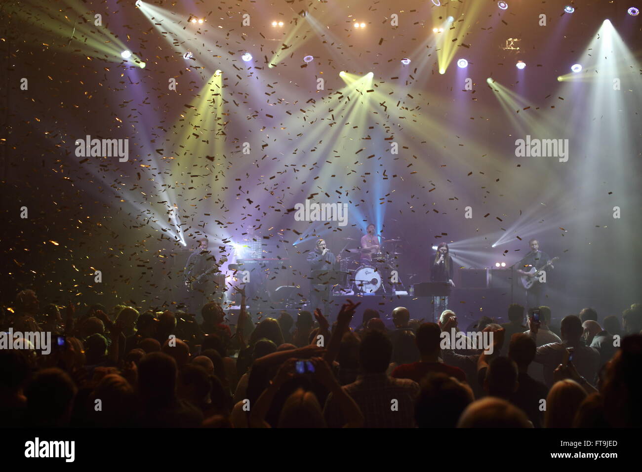 Liverpool, Royaume-Uni. 26 mars, 2016. Ancien beau sud-chanteurs Paul Heaton et Jacqui Abbott en concert à un comble à vendre le Liverpool Philharmonic Hall. Crédit : Simon Newbury/Alamy Live News Banque D'Images