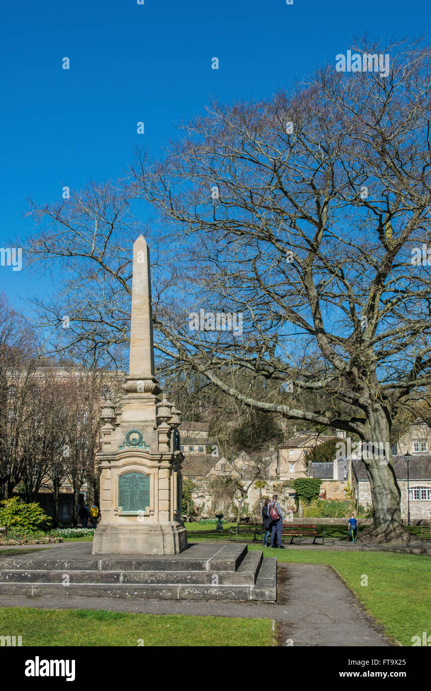 Première Guerre mondiale Monument en parc dans le centre de Bradford on Avon, Wiltshire, Angleterre du Sud-Ouest, érigé en 1922 Banque D'Images