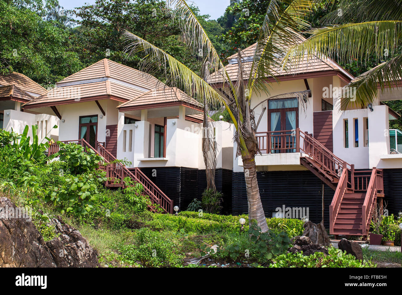 Maisons de villégiature tropical en Thaïlande. Banque D'Images