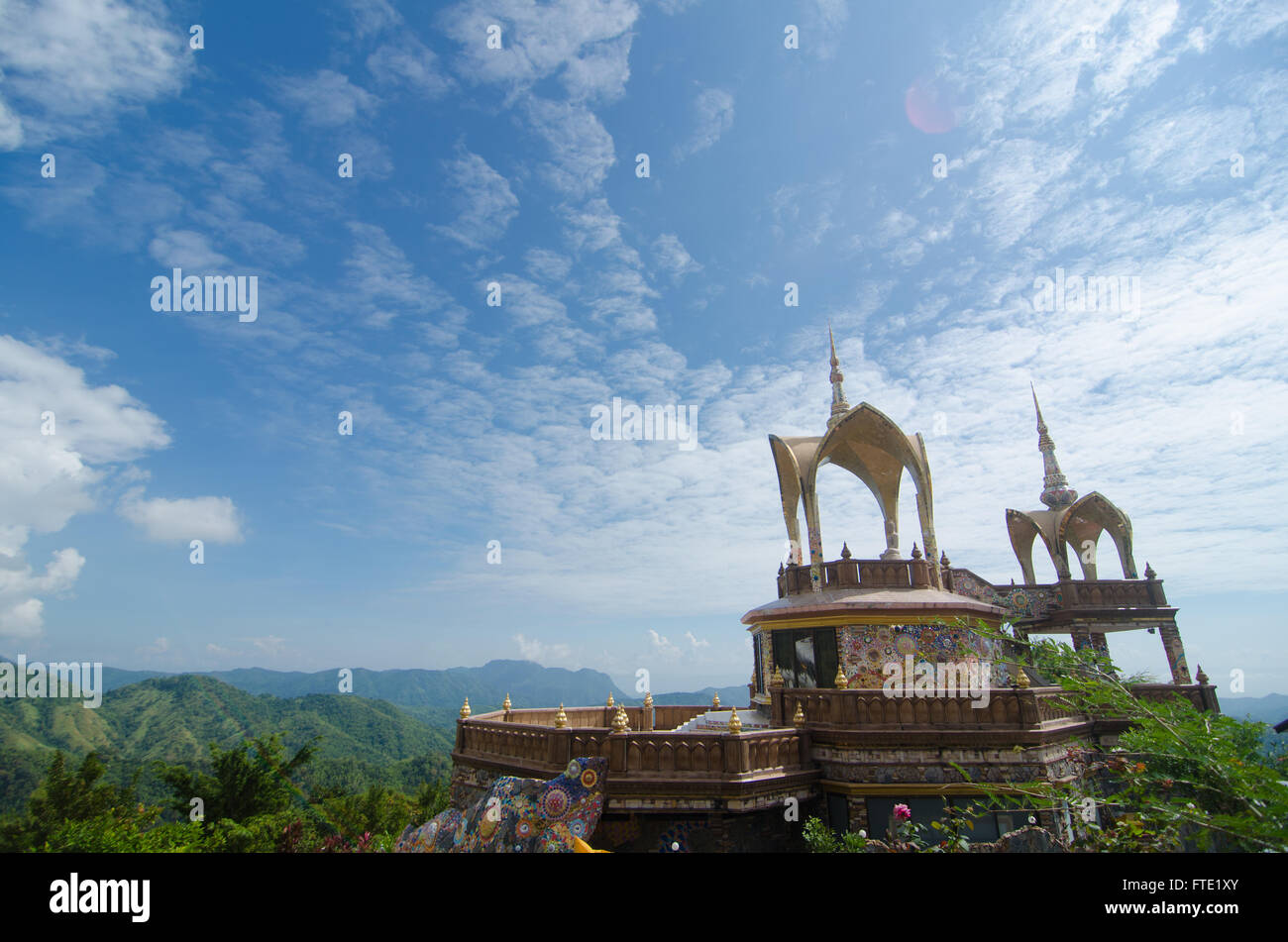 Wat Phra That Pha Kaew fils dans la province de Phetchabun, Thaïlande Banque D'Images