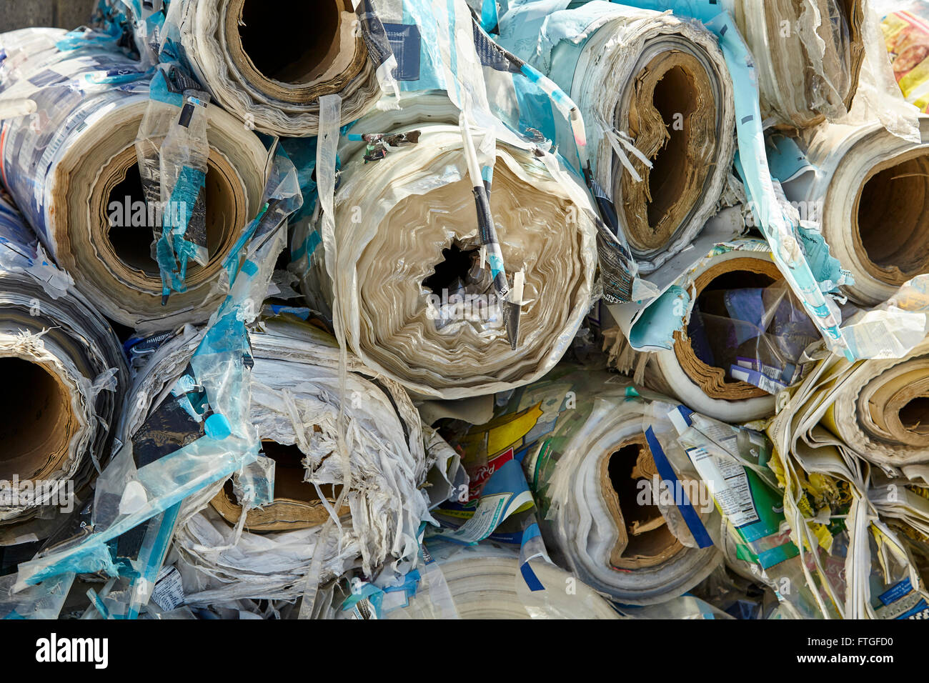 Rouleau en plastique industriel de recyclage de déchets en vrac Banque D'Images