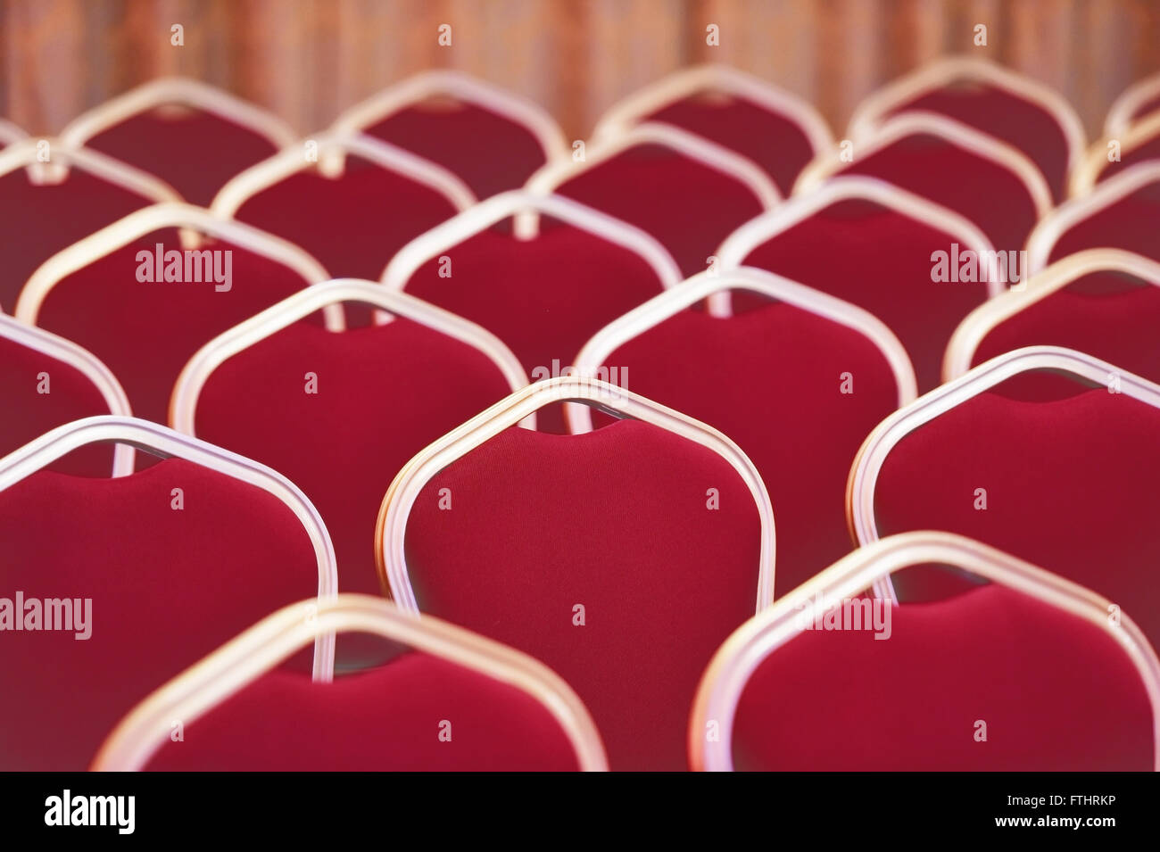 Vintage photo de chaises vides dans une réunion et d'événements Prix Banque D'Images