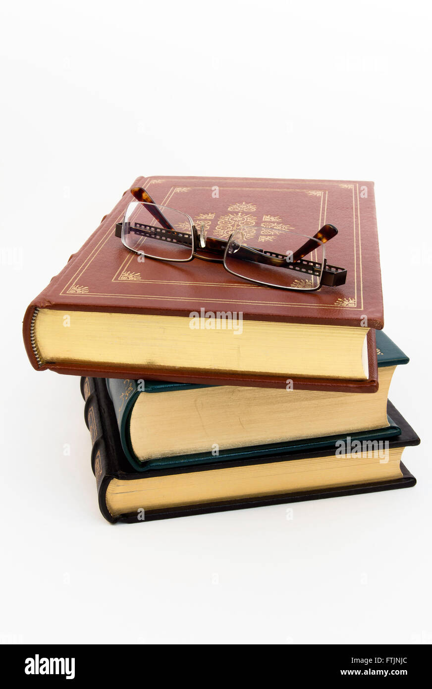 Vieux livres reliés en cuir Banque D'Images