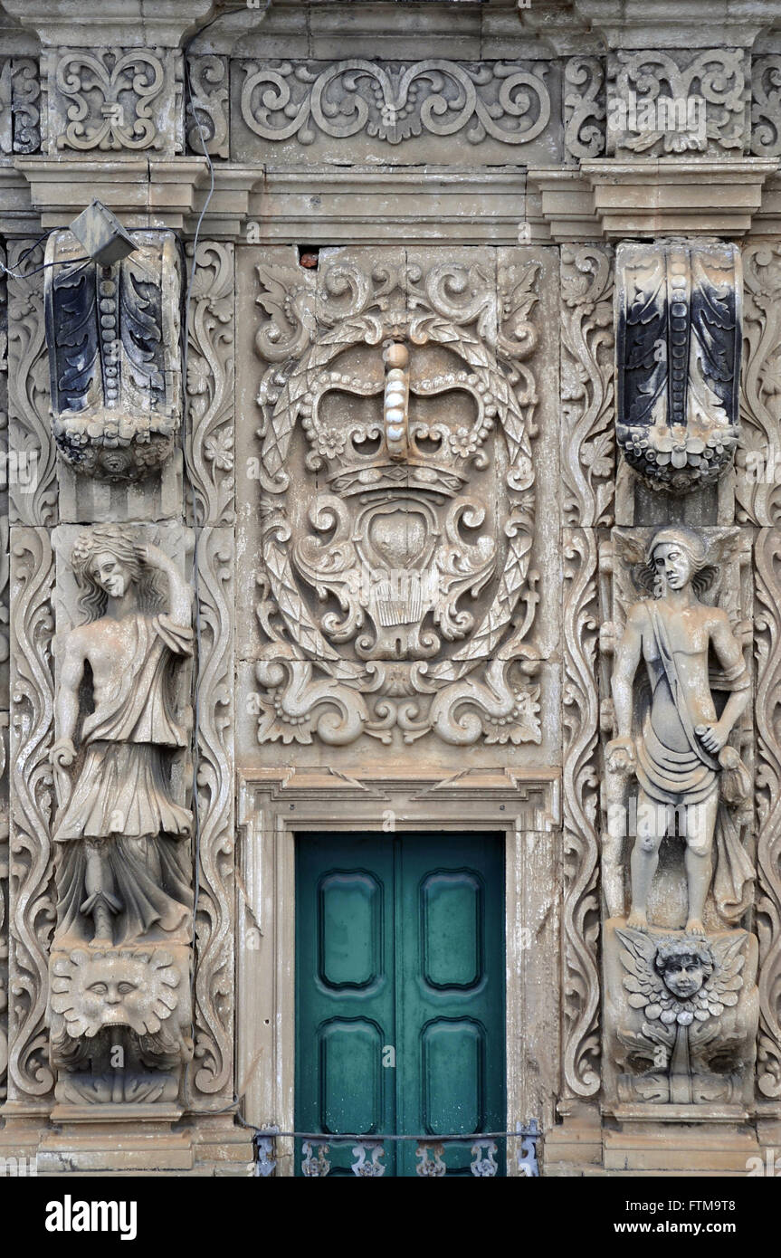 Détail de la partie supérieure de la façade de l'Église du Tiers Ordre de Saint François Banque D'Images