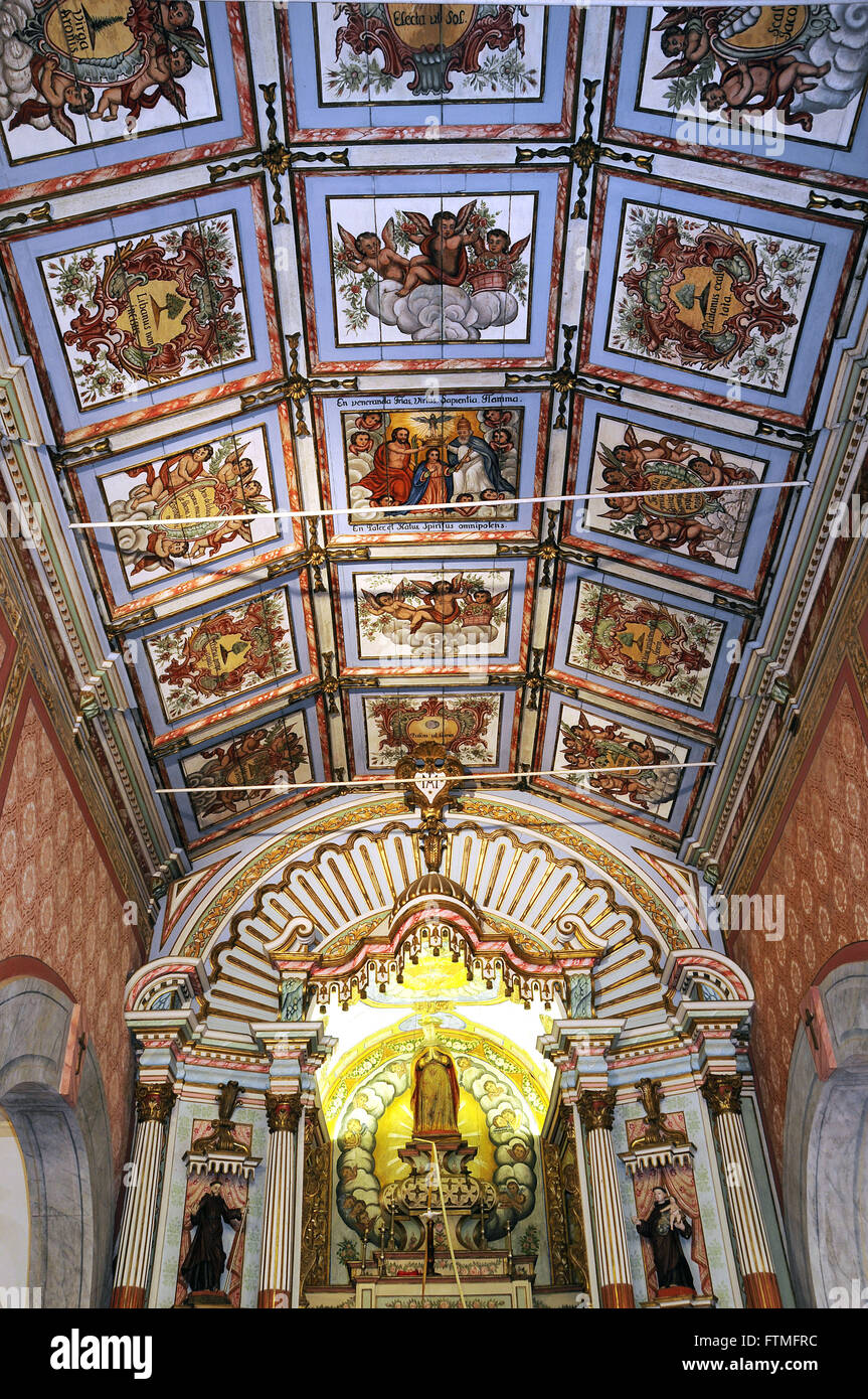 Intérieur de la Vierge Mère de Dieu Église de Rocas Novas - Quartier Caete Banque D'Images