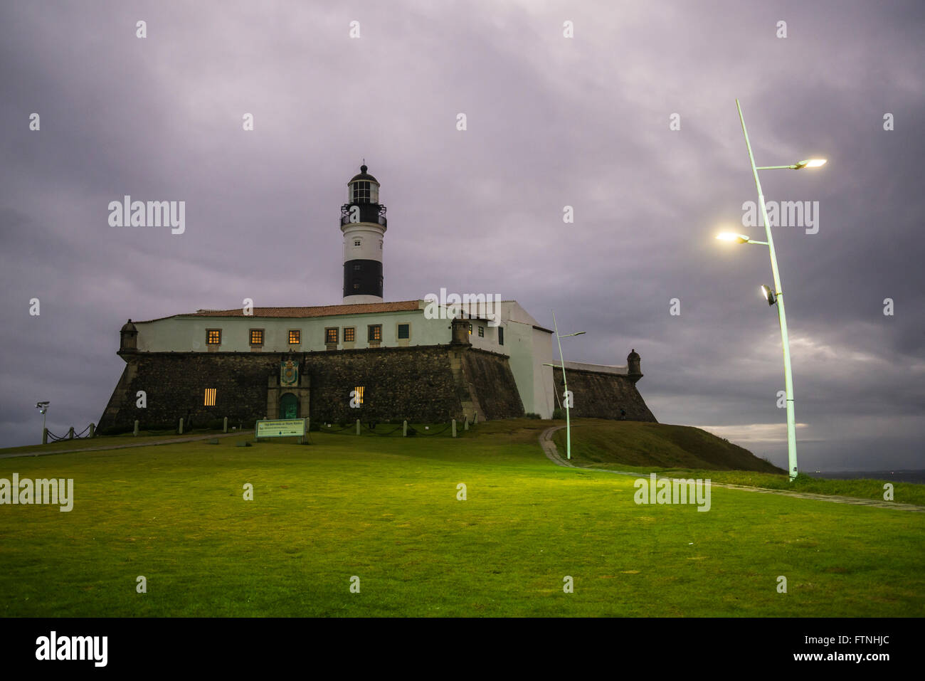 Le phare Farol da Barra, Salvador, Bahia, Brésil Banque D'Images