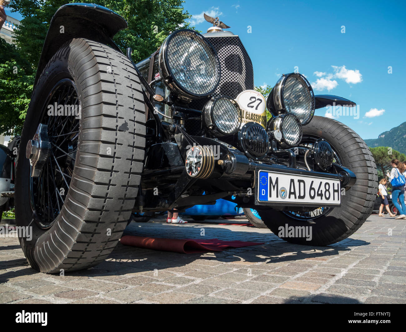 Merano, Italie - 9 juillet 2015 : d'une vue de face de la Bentley speed 8 spécial à Merano pendant le Tyrol du Sud classic cars rally Banque D'Images