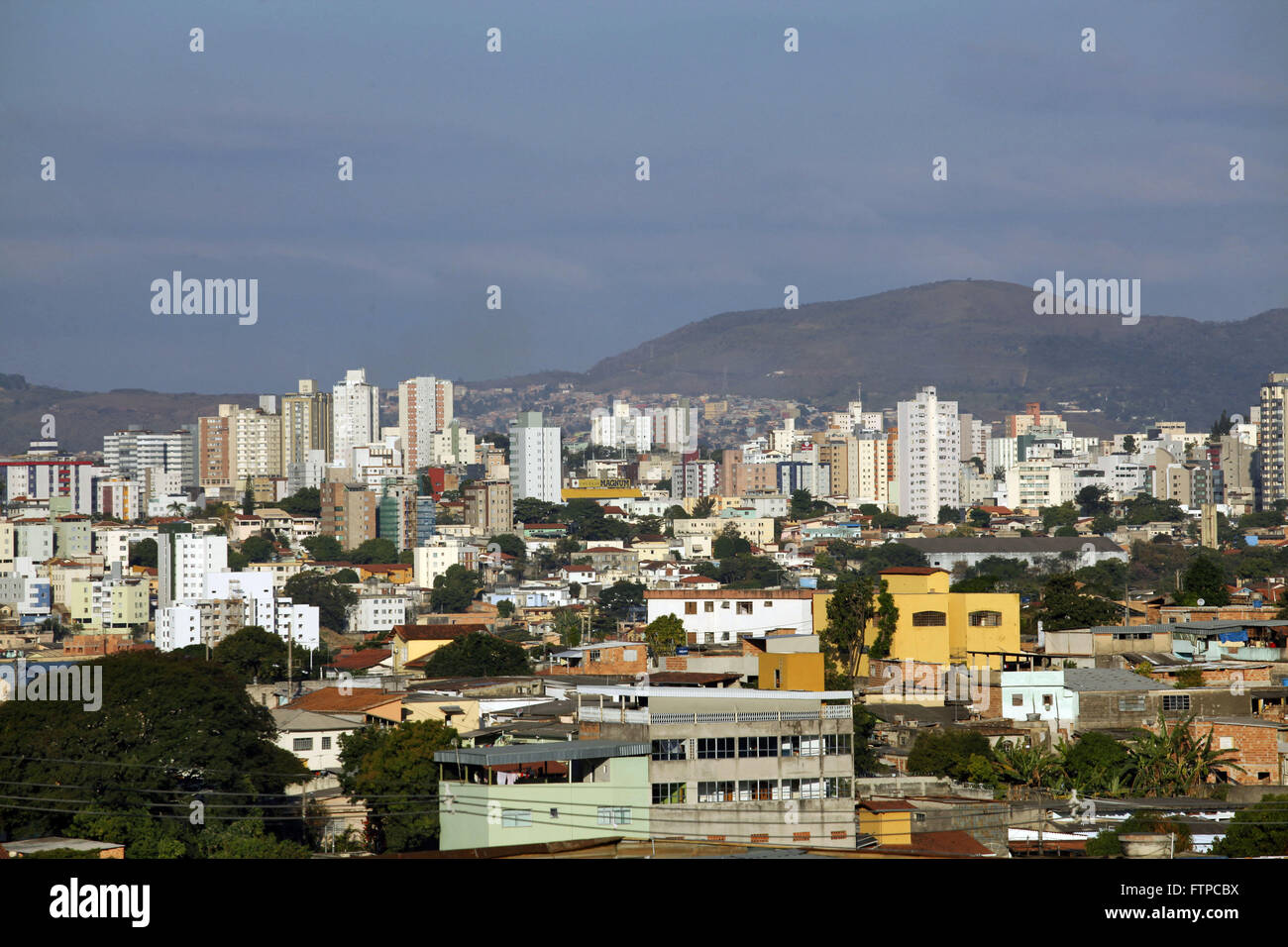 Vue du nouveau quartier de la ville dans la région du nord-est de Belo Horizonte - MG Banque D'Images