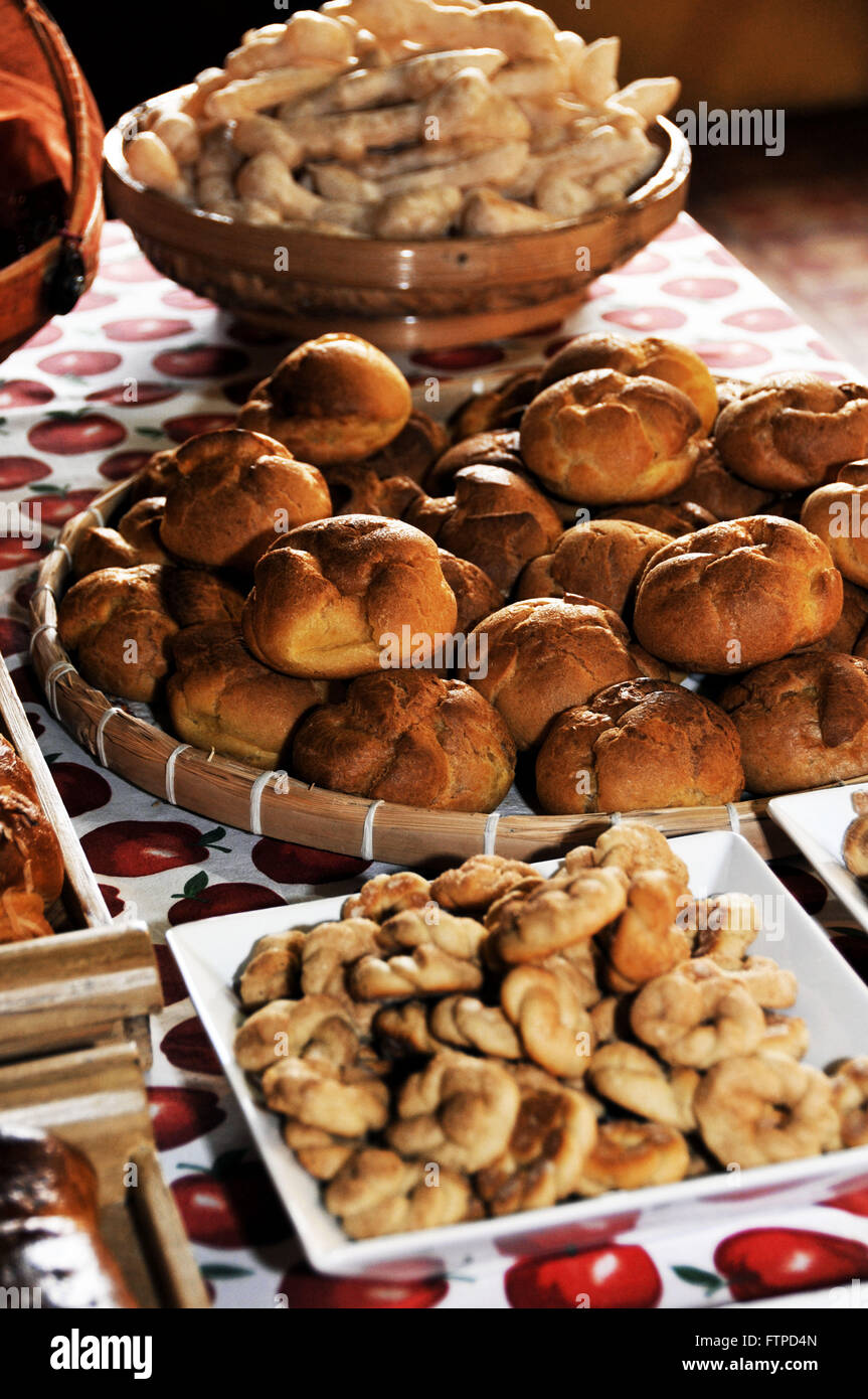 Table avec spécialités de mineurs dans la ville de Sao Joao Baptista est gloria Banque D'Images