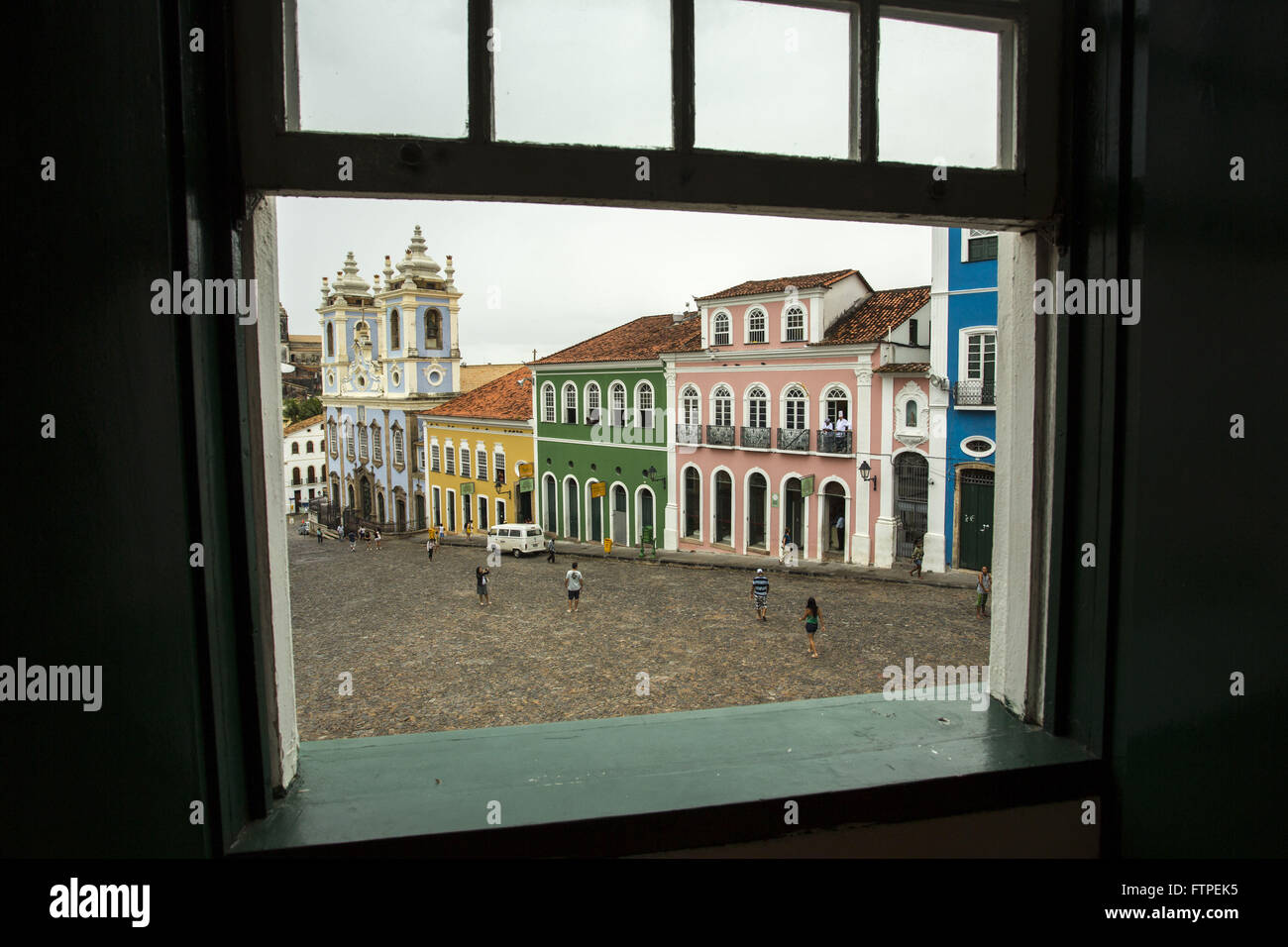 Vue sur le Largo do Pelourinho grâce à la maison de fondation de Jorge Amado - Centro Historico Banque D'Images