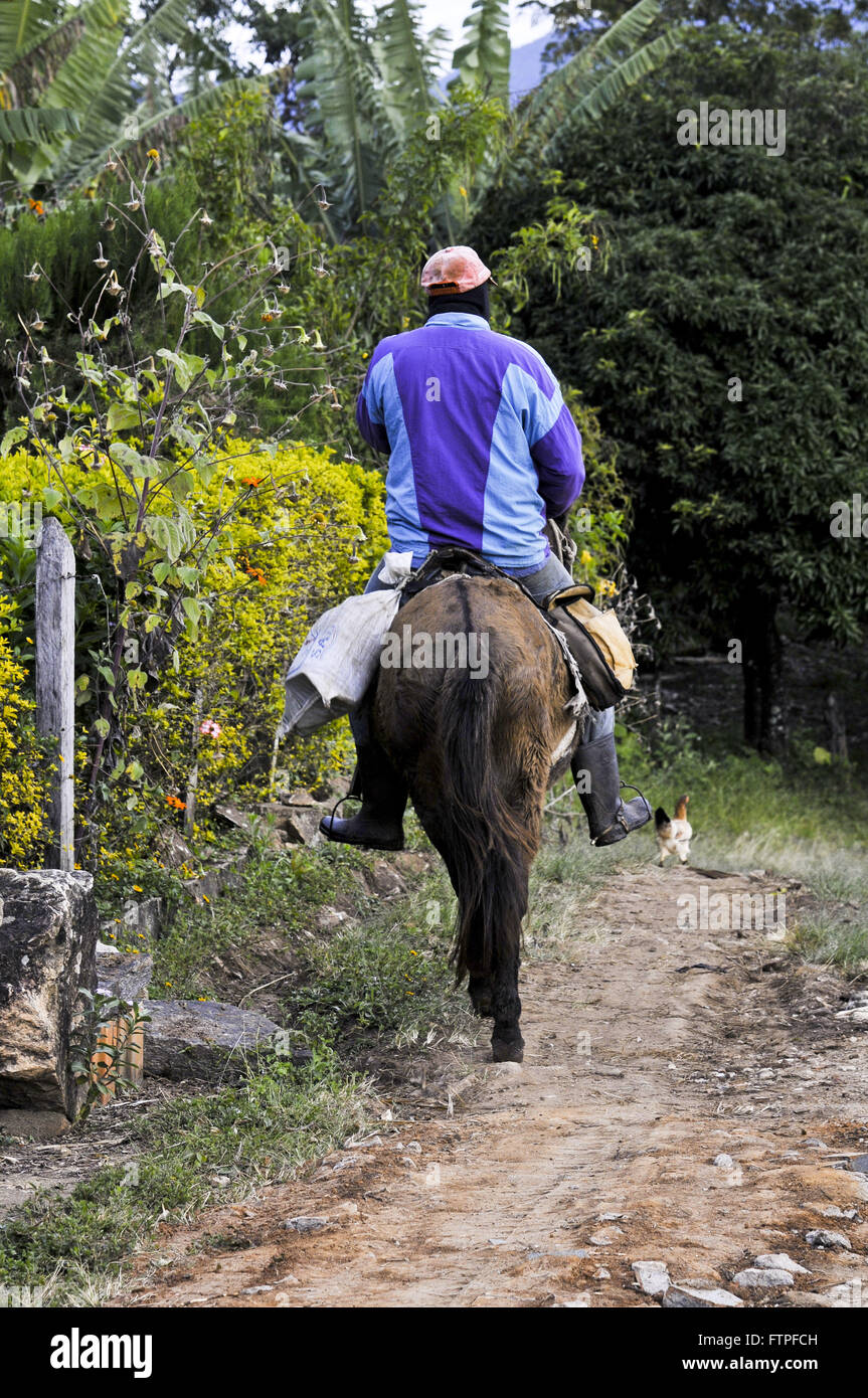 Pion équitation dans les régions rurales du district de Brazopolis ville Luminosa - sud de Minas Gerais Banque D'Images