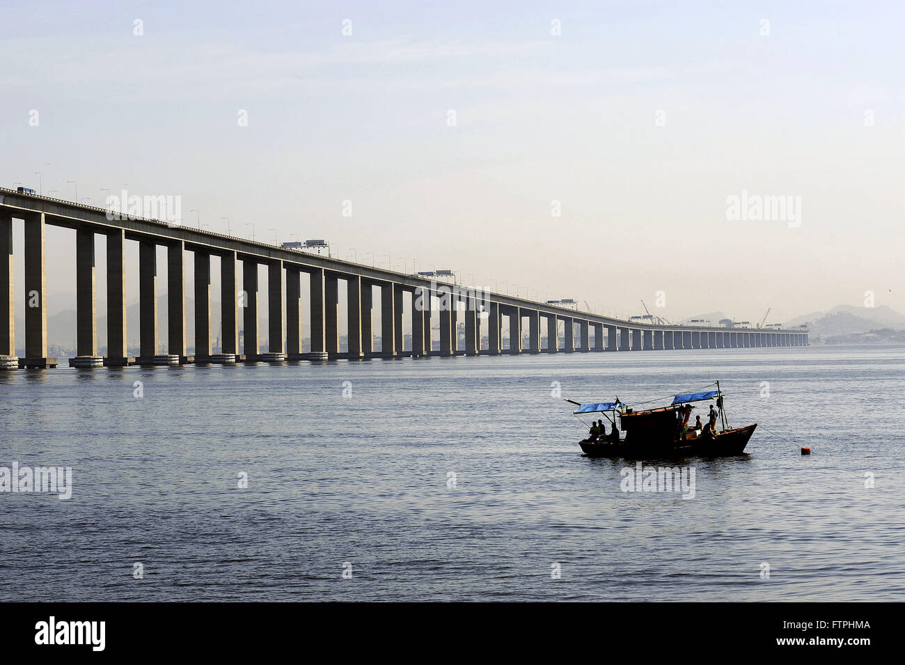 Le Président Costa e Silva populairement appelé pont Ponte de la baie de Guanabara, Rio-Nitreoi Banque D'Images