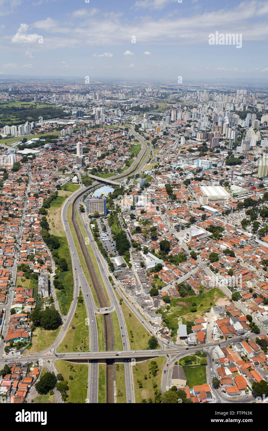 Vue aérienne de la ville de Sao Jose dos Campos - Vale do Paraiba Banque D'Images