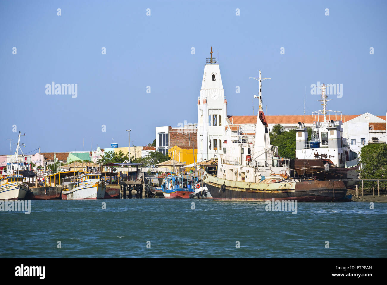 Bateaux en Mossoro River banques dans le port - côte ouest Natal Banque D'Images