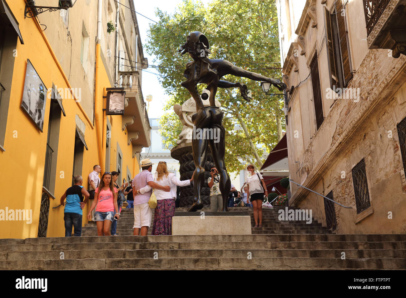 'Hommage à (Isaac) Newton' sculpture de Salvador Dali, à Figueres, en Catalogne, Espagne Banque D'Images