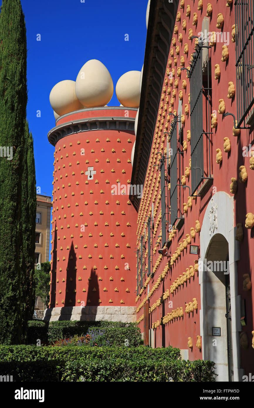 Le magnifique Théâtre-Musée Dali de Salvador Dali, contenant des créations surréalistes, à Figueres, en Catalogne, Costa Brava, Espagne Banque D'Images