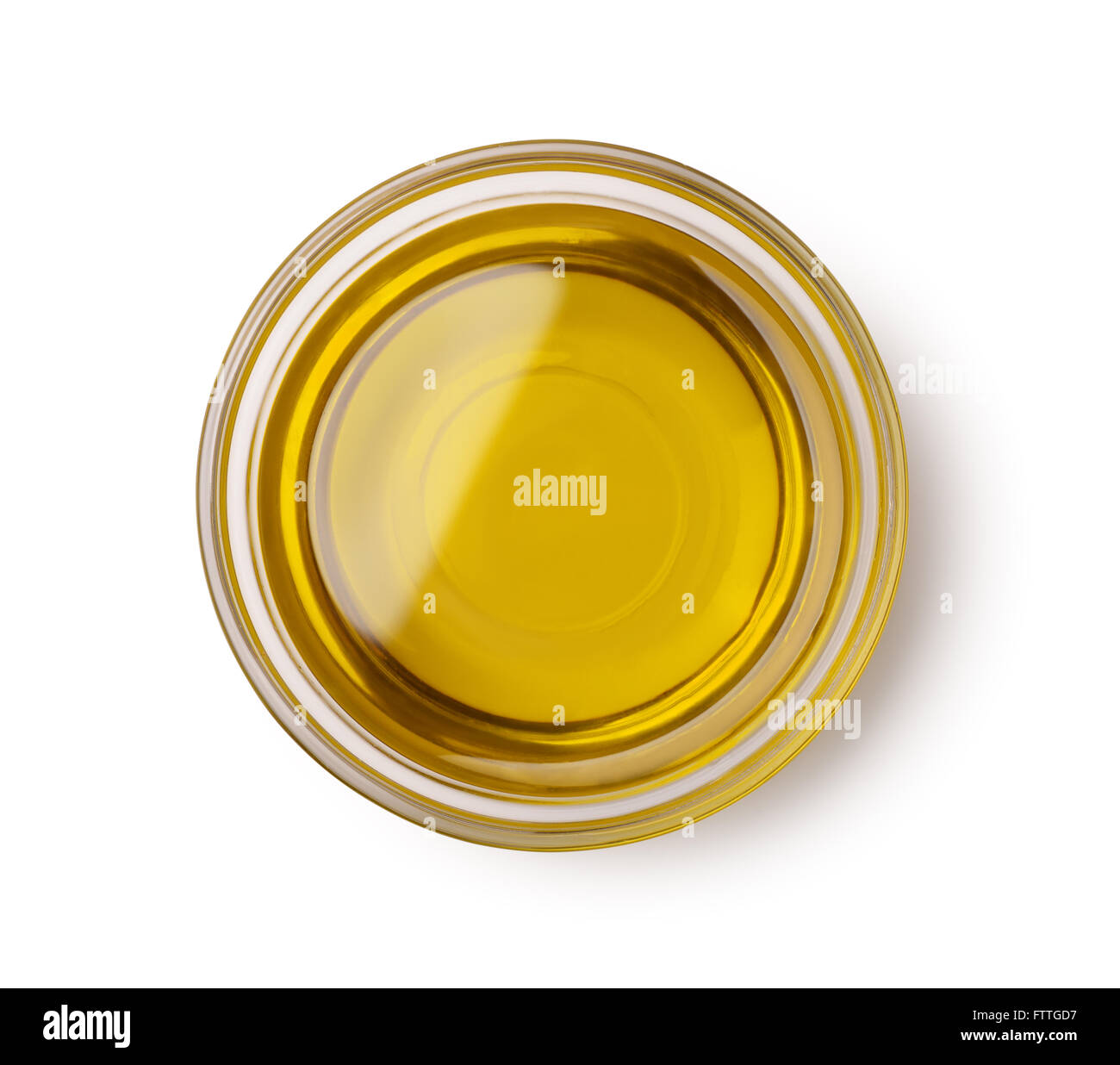 Vue de dessus de l'huile d'olive bol isolated on white Banque D'Images