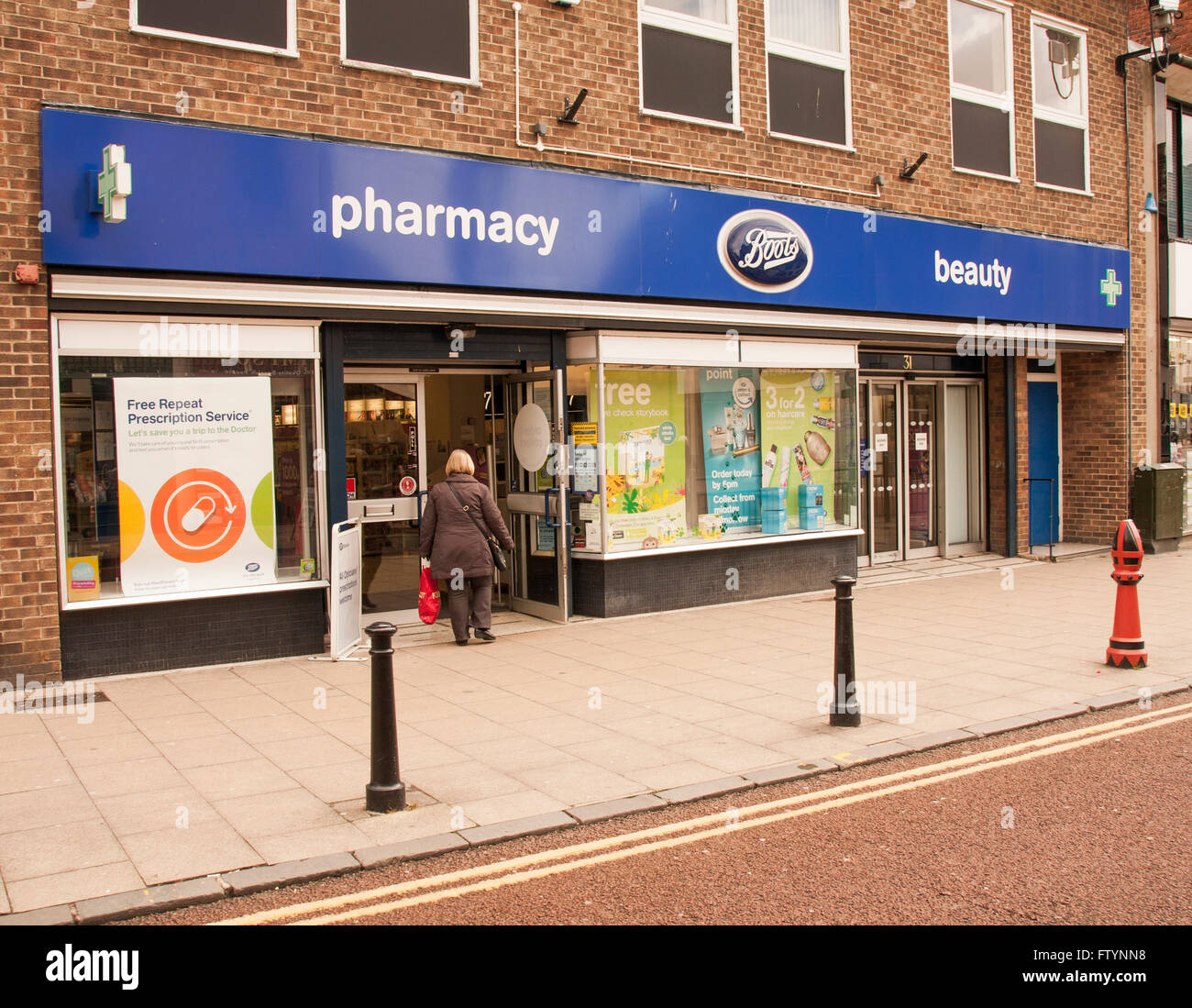 Extérieur de Boots Pharmacy store à Bishop Auckland,Co.Durham, Angleterre,  Royaume-Uni Photo Stock - Alamy