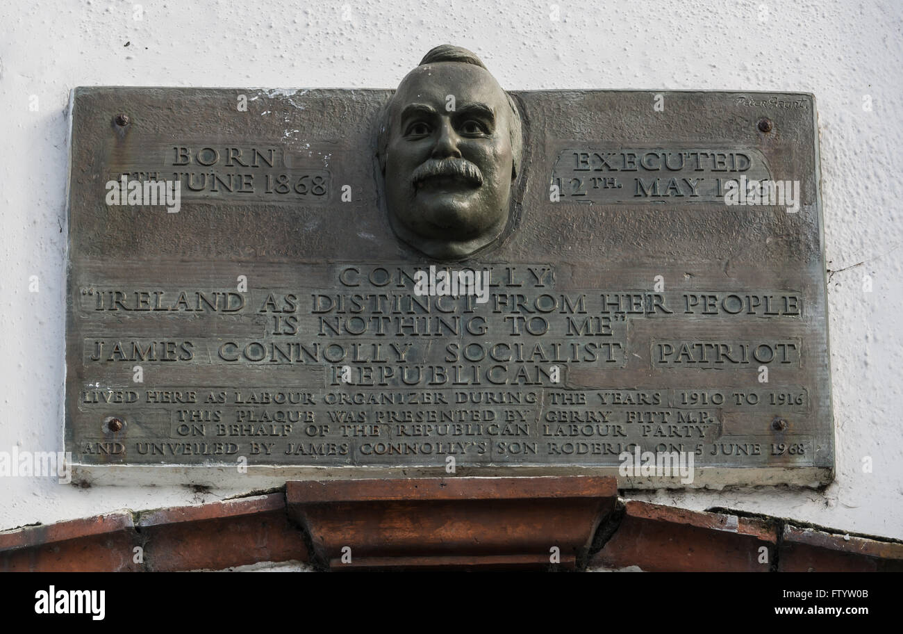Plaque à la mémoire de James Connolly sur Falls Road, Belfast. Banque D'Images