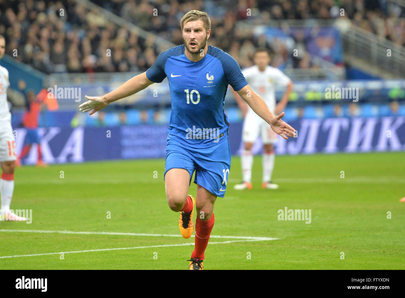 Stade de France, Paris, France. Mar 29, 2016. Le football international friendly. La France contre la Russie. André Pierre Gignac célèbre son but d'Action © Plus Sport/Alamy Live News Banque D'Images