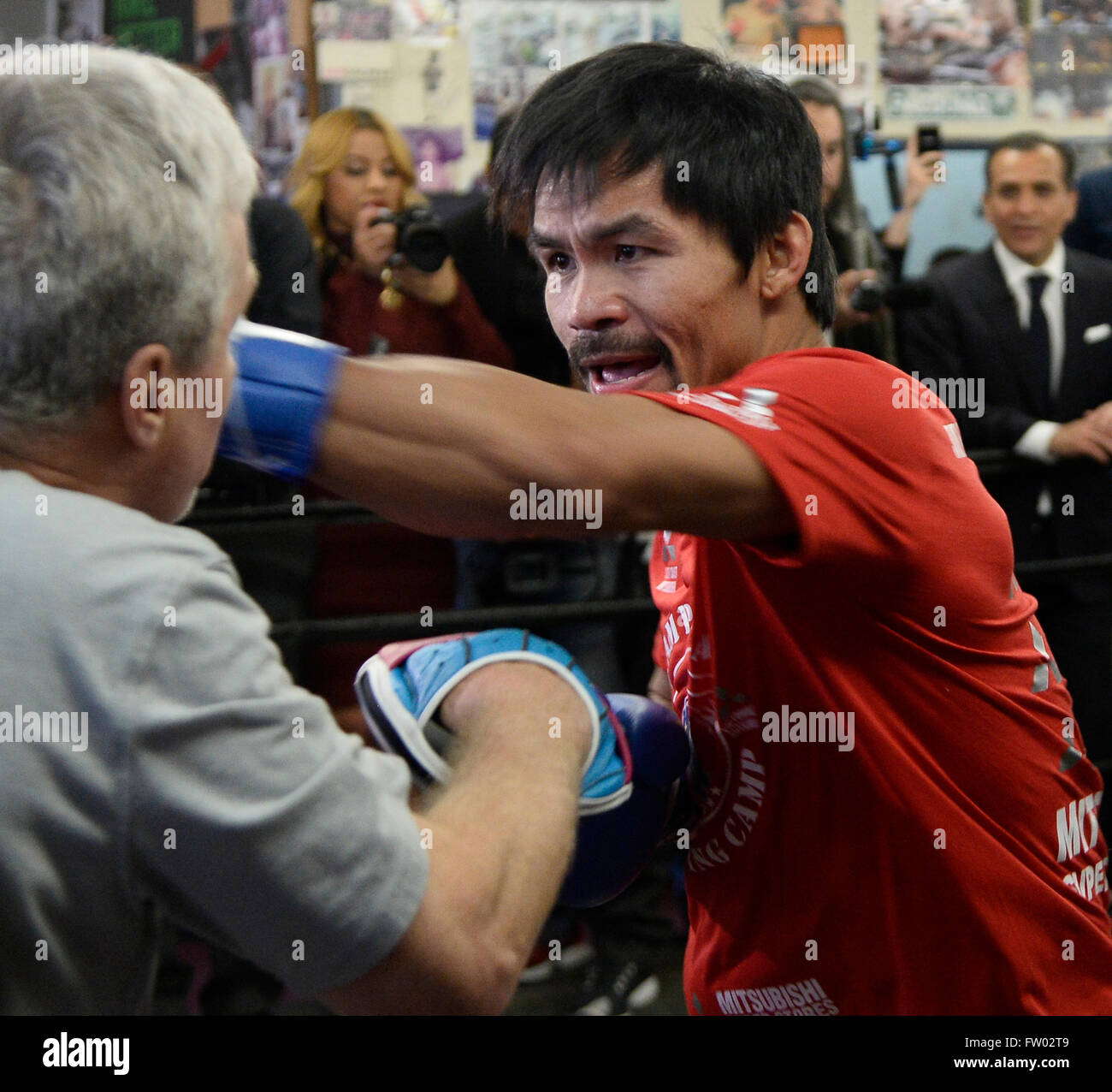 Las Vegas, Nevada, USA. 30 mars, 2016. Les deux se battent pour la 3e fois Samedi, 9 avril, au MGM Grand Garden Arena de Las Vegas, Nevada. 30Th Mar, 2016. Photo par Gene Blevins/LA Daily News/ZumaPress Crédit : Gene Blevins/ZUMA/Alamy Fil Live News Banque D'Images