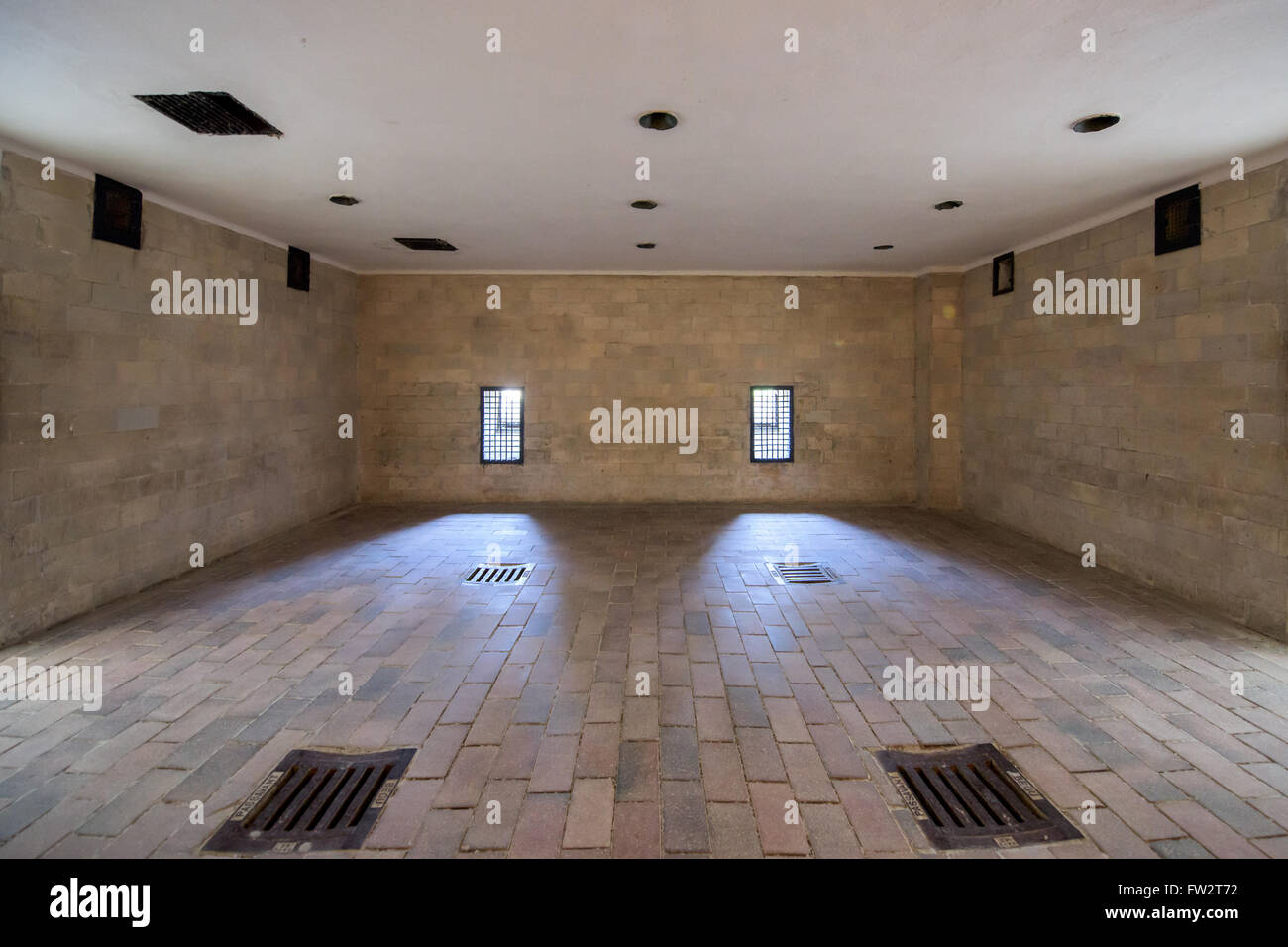 Chambre à gaz dans le camp de concentration de Dachau Photo Stock Alamy