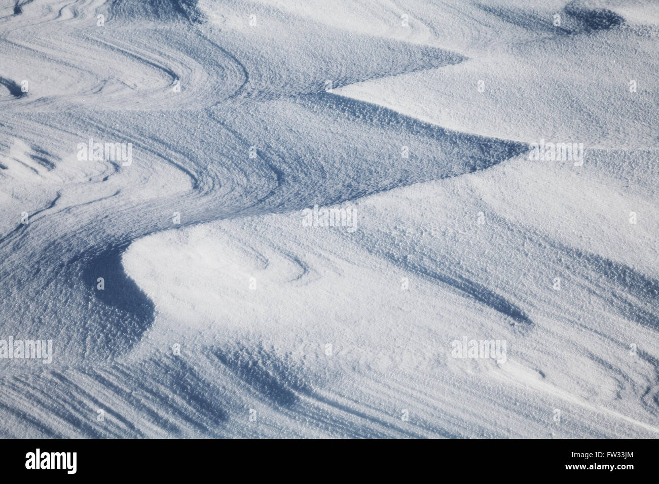 Des congères, des structures dans la neige en hiver, Feldberg, Forêt Noire, Bade-Wurtemberg, Allemagne Banque D'Images