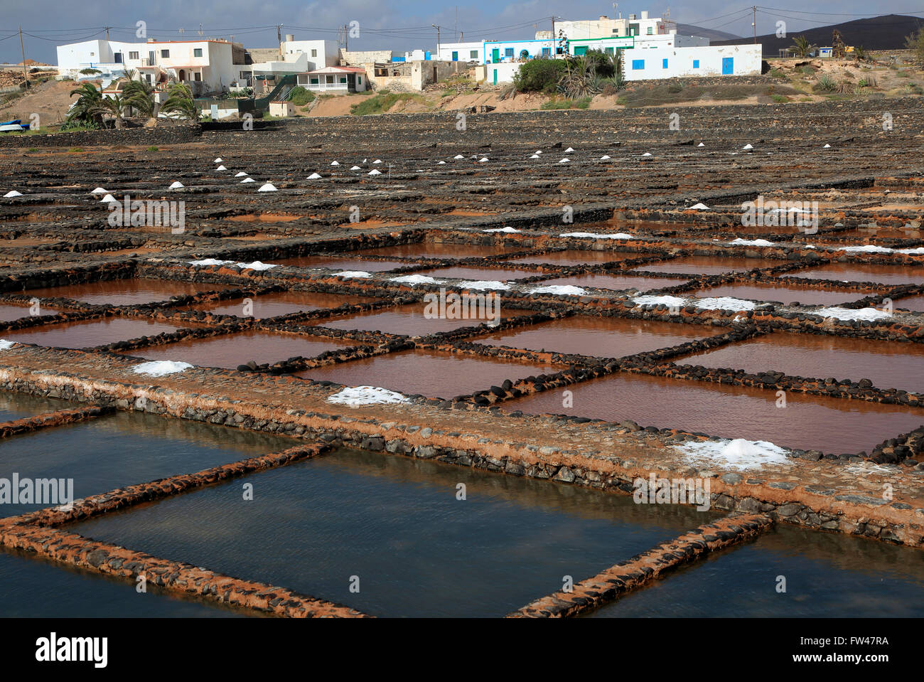 L'évaporation de l'eau de mer dans les marais salants, Musée de la Sal, musée du sel, Las Salinas del Carmen, Fuerteventura, Espagne Banque D'Images