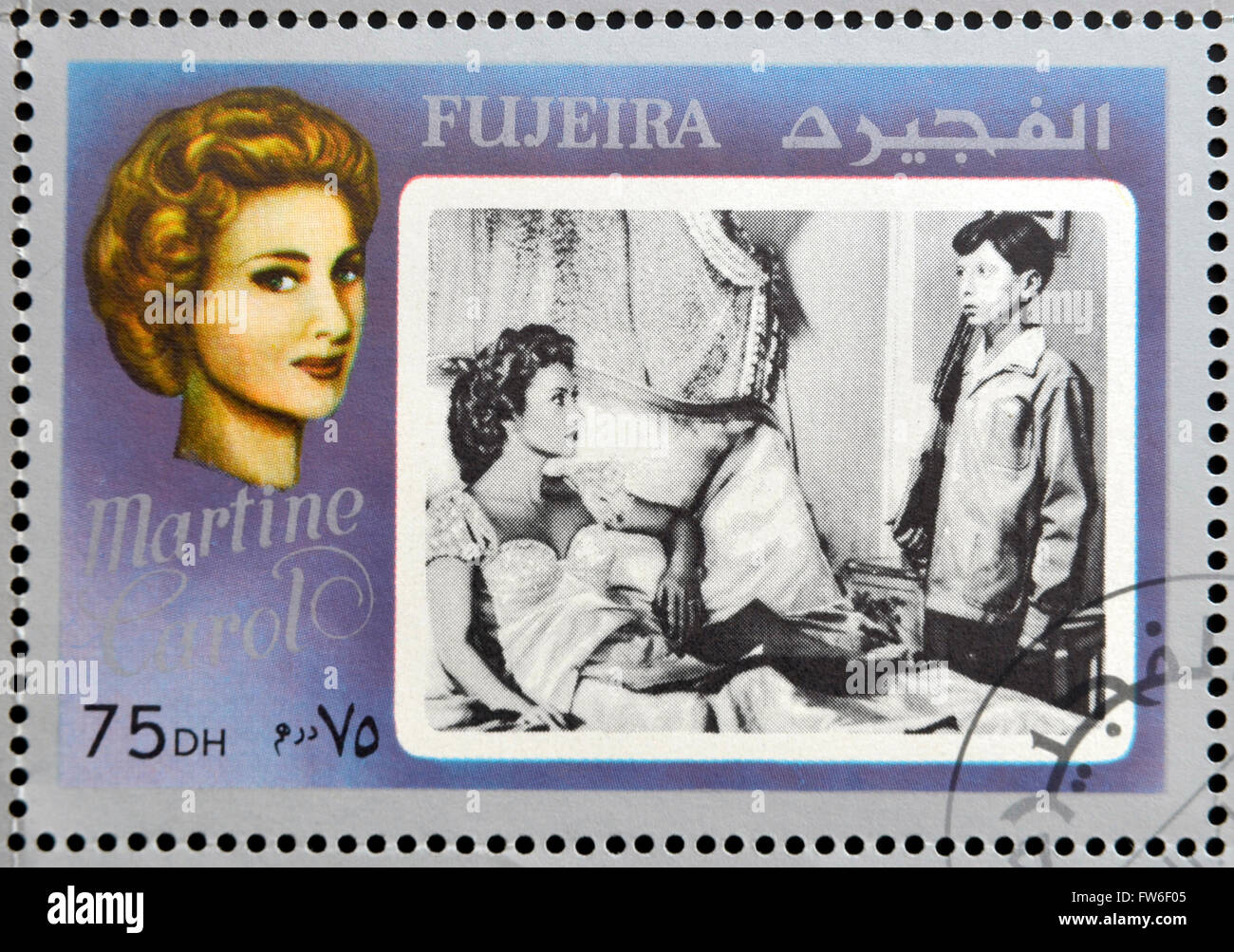 FUJEIRA - circa 1972 : timbres en Fujeira montre l'actrice française Martine Carol, vers 1972 Banque D'Images