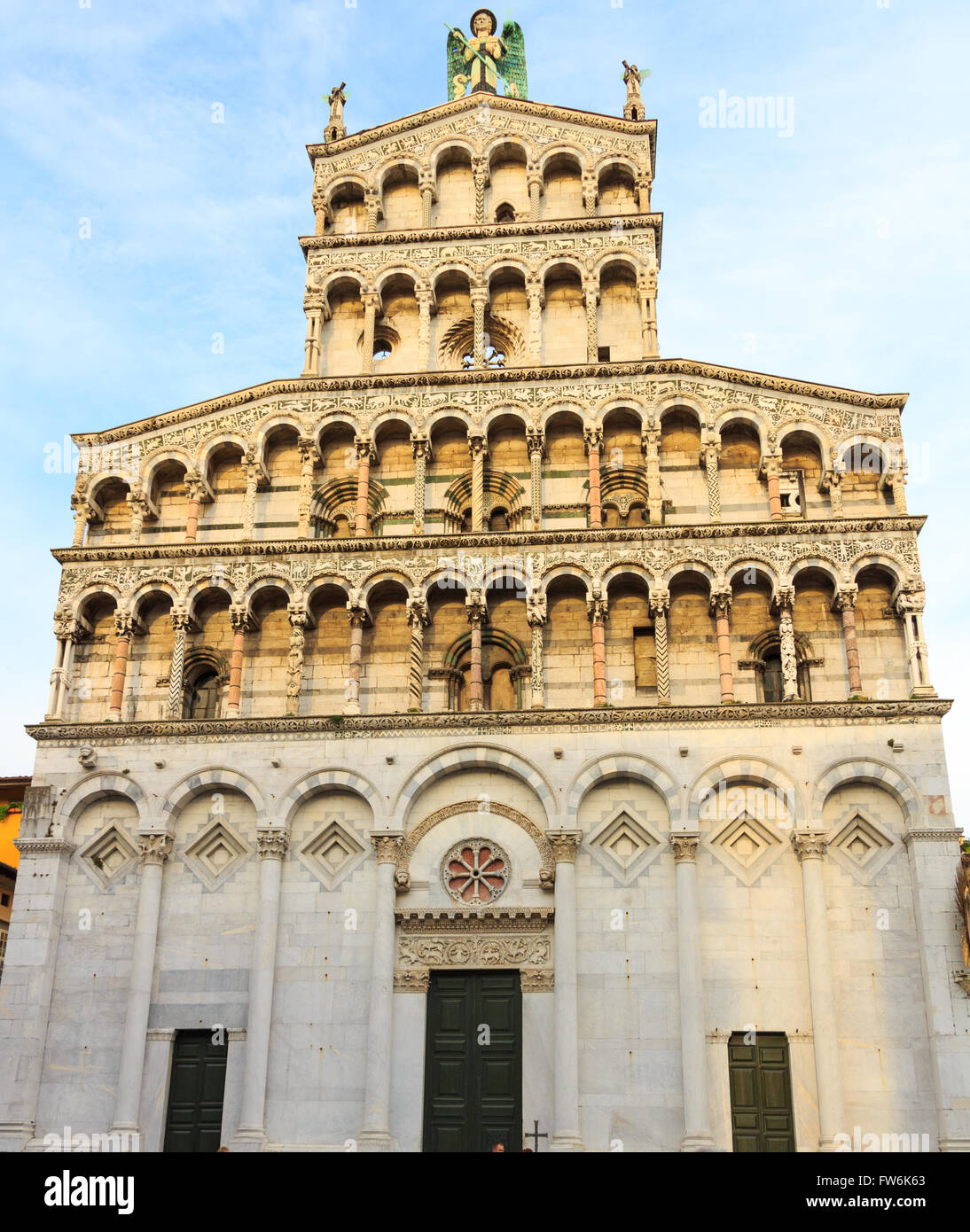 La cathédrale médiévale de San Michele. Lucca, Toscane, Italie. Banque D'Images