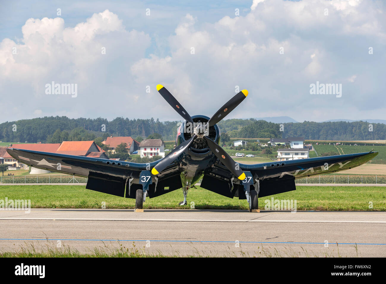 Chance Vought F4U-4 Corsair OE-EAS exploité par Red Bull's "The Flying Bulls" Banque D'Images