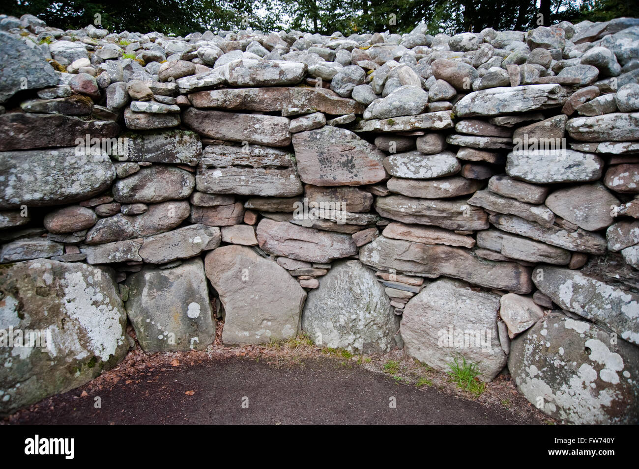 Mur d'un cairn au Balnuran chambré de Clava Banque D'Images