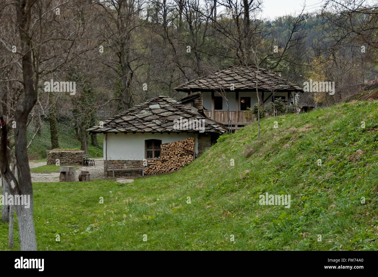 Vieilles maisons traditionnelles à l'Etar, Gabrovo, Bulgarie Banque D'Images