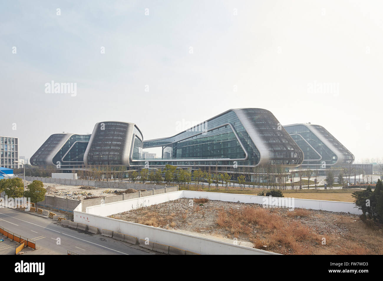 Vue globale élevée. Sky SOHO, Shanghai, Chine. Architecte : Zaha Hadid Architects, 2014. Banque D'Images