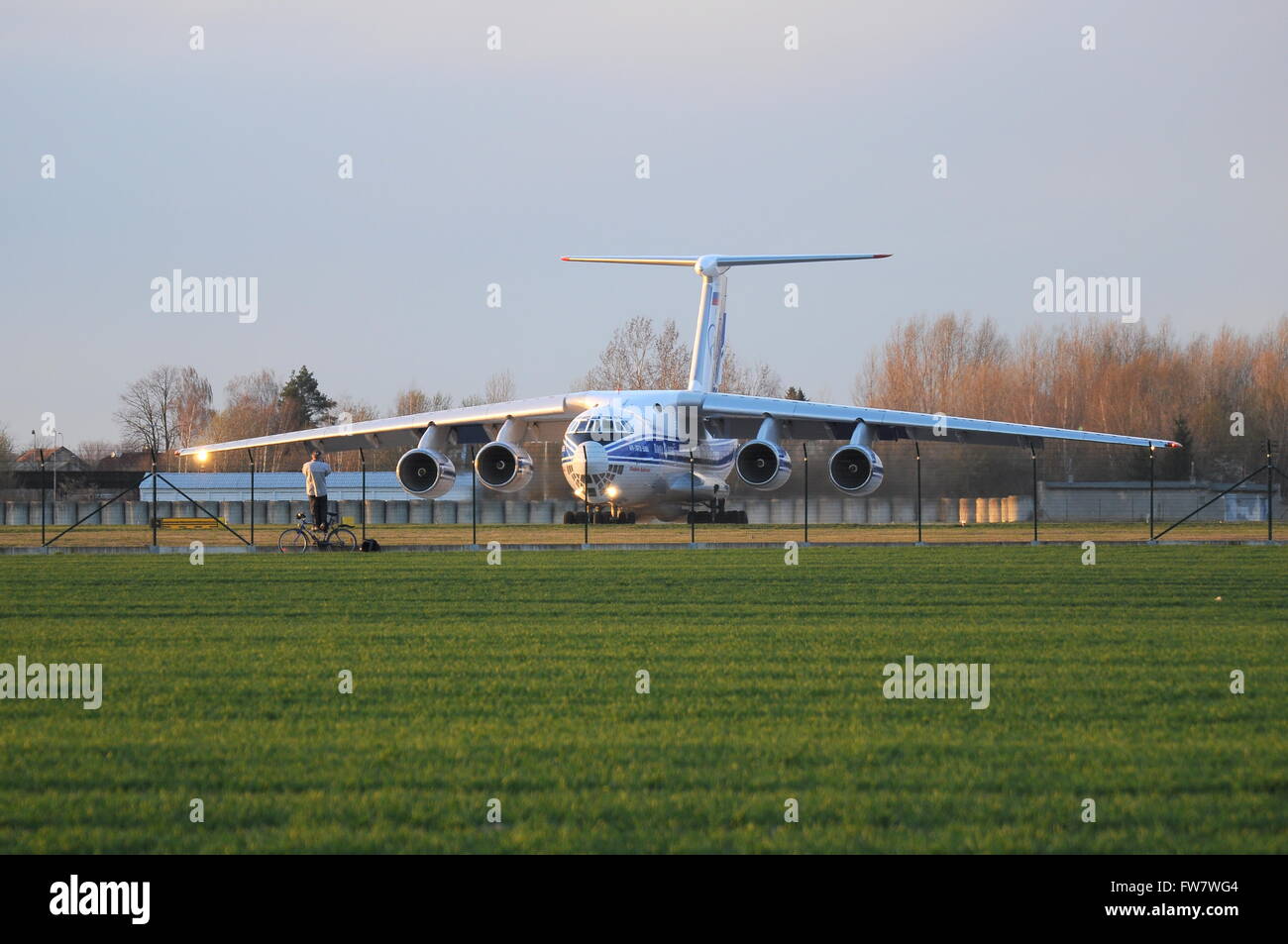 Avions de transport IL-76 russe, le transport de fret, transport, avion, aviation, la Russie, l'Iliouchine, observateur Banque D'Images
