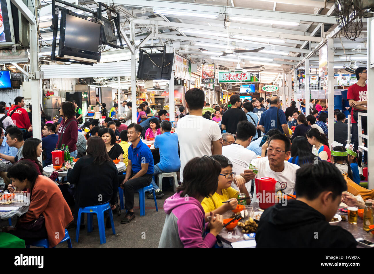 Samedi soir à Chan Kun Kee restaurant, Wo Che Marché, Shatin, Hong Kong Banque D'Images