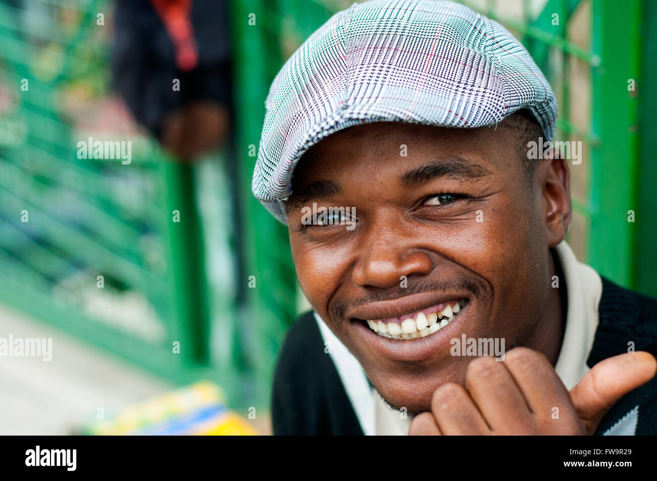 Porttrait de vendeur de rue, à l'est de la CDB, Maseru, Lesotho Banque D'Images