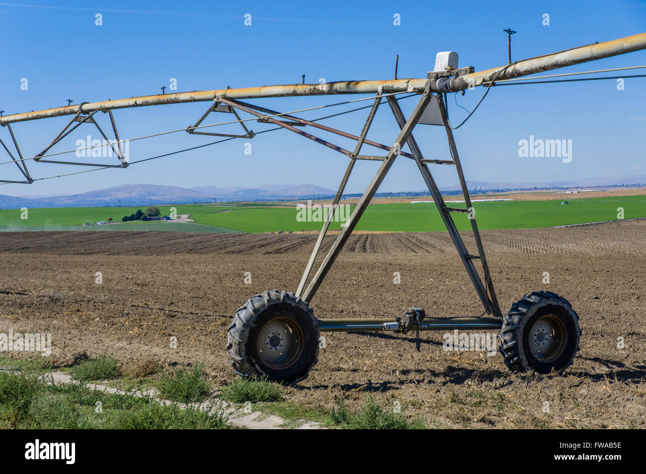 Système d'irrigation à pivot central sur une ferme dans l'Est de Washington, USA Banque D'Images