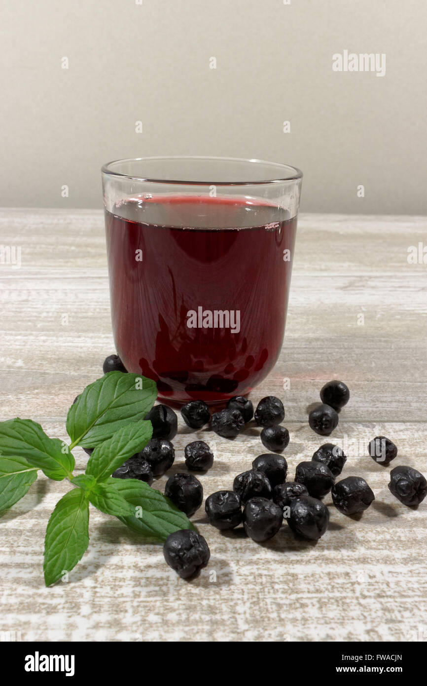 Aronia Jus de baies Banque D'Images