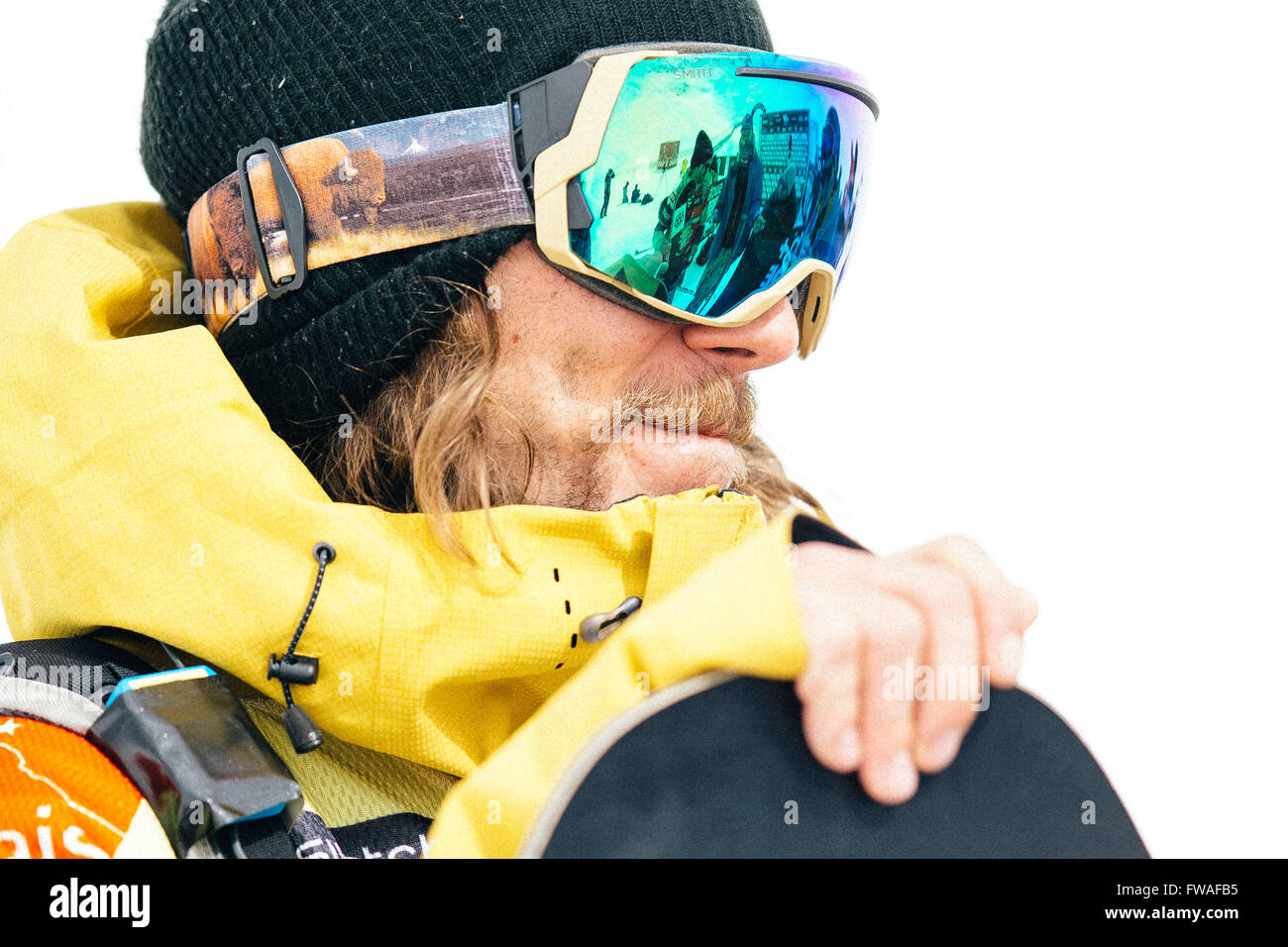 VERBIER, Suisse : avril, 2, 2016 Champion du Monde de Snowboard Freeride Sammy Luebke des USA. Banque D'Images