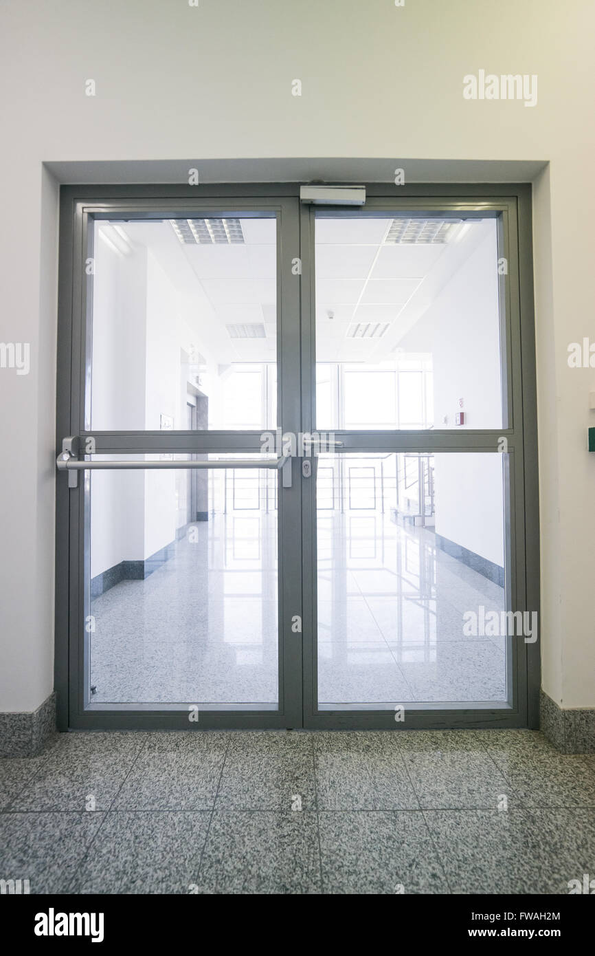 Double vitrage, grand, portes coupe-feu Banque D'Images