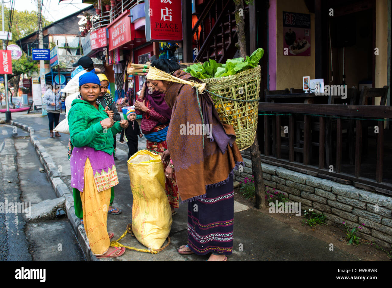 Au Népal, Pokhara, vie quotidienne Banque D'Images