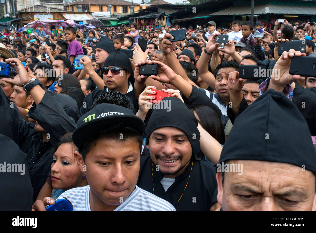 Procession de la Semaine Sainte de Pâques à Antigua, au Guatemala. San Felipe de Jésus Procession à Antigua, au Guatemala. Semaine sainte, vendredi. Banque D'Images