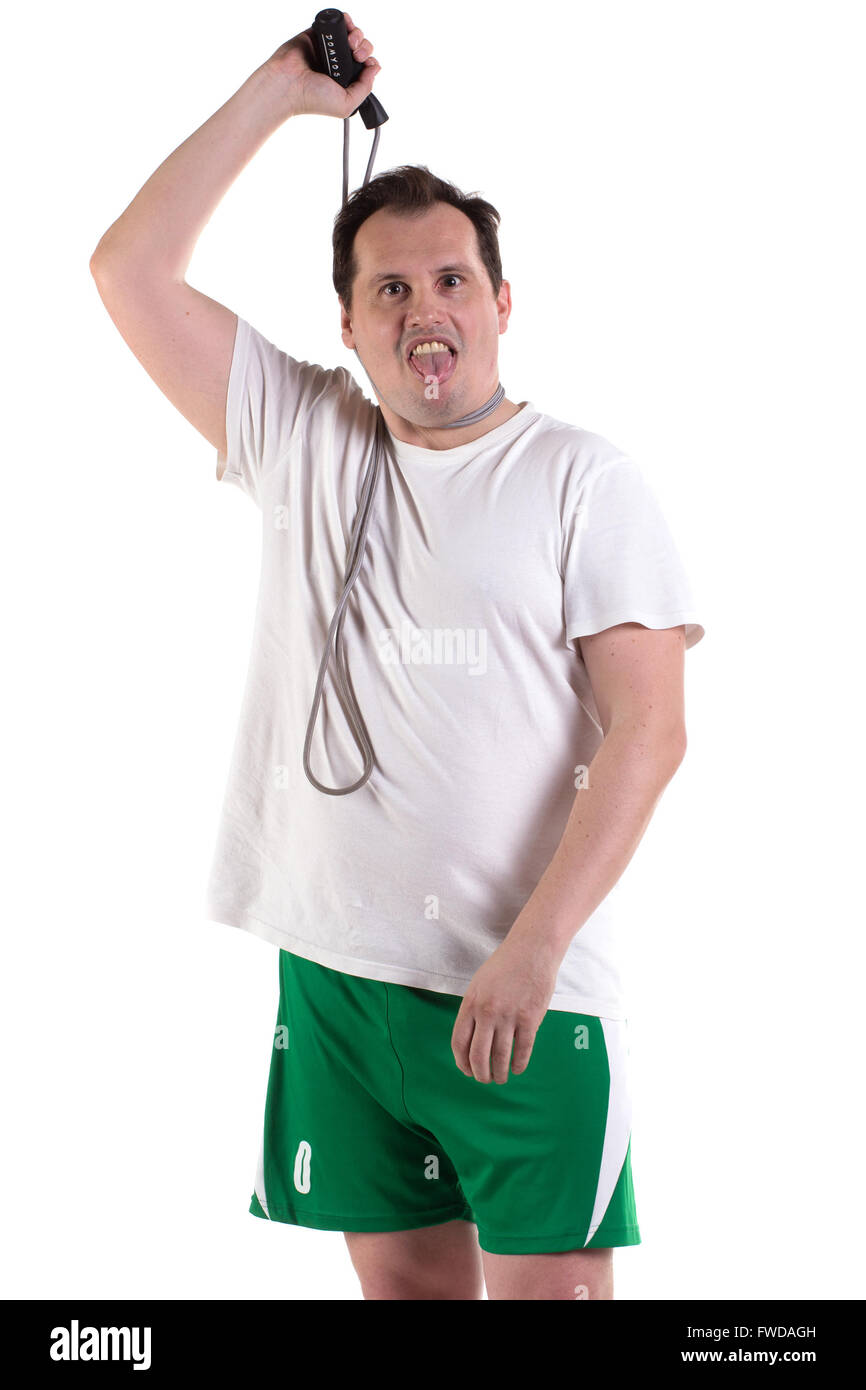 Heureux l'homme dans le sport adultes uniforme avec boule blanche, isolé sur fond blanc Banque D'Images