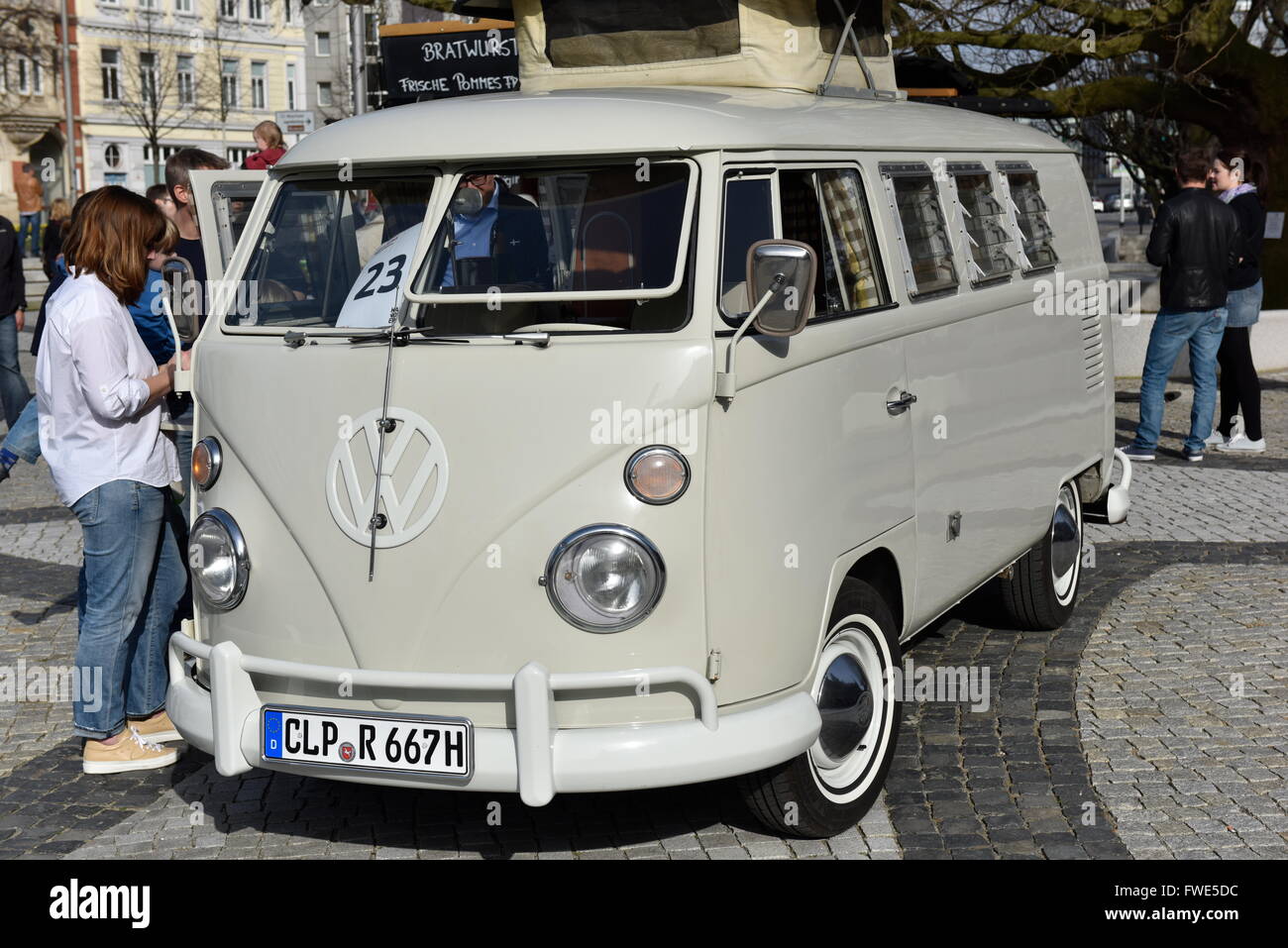 60 ans de la Volkswagen Transporter à partir de Hanovre. Banque D'Images