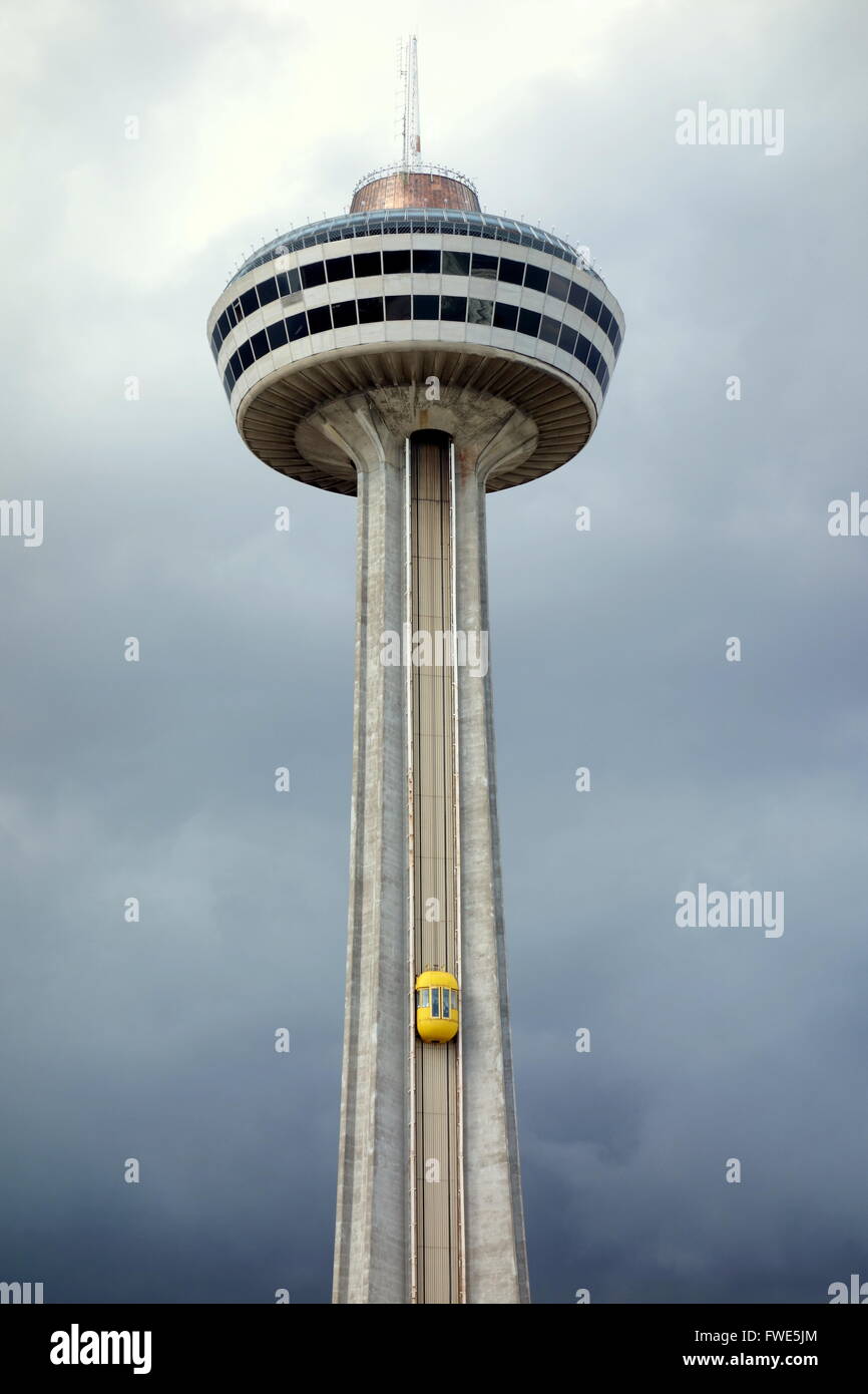 Skylon Tower à Niagara Falls, Canada Banque D'Images